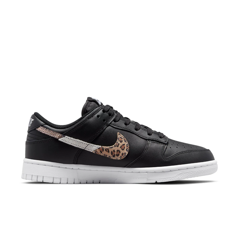 Дамски кецове Nike Dunk Low SE