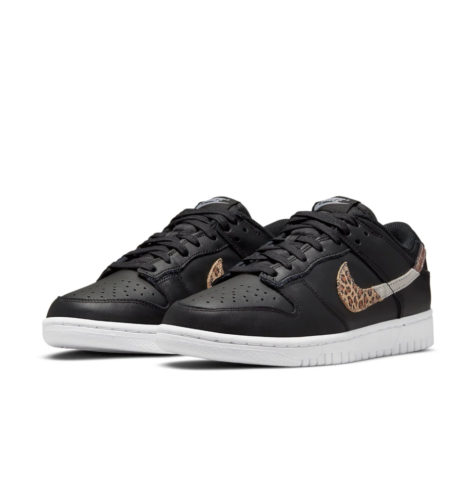 Дамски кецове Nike Dunk Low SE