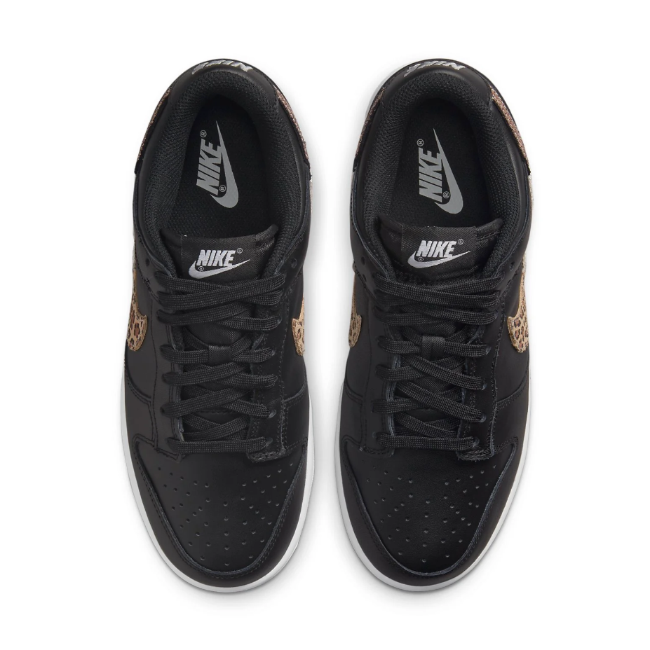 Дамски кецове Nike Dunk Low SE