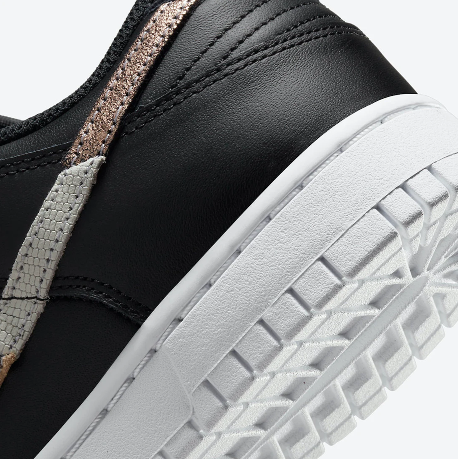Дамски кецове Nike Dunk Low SE