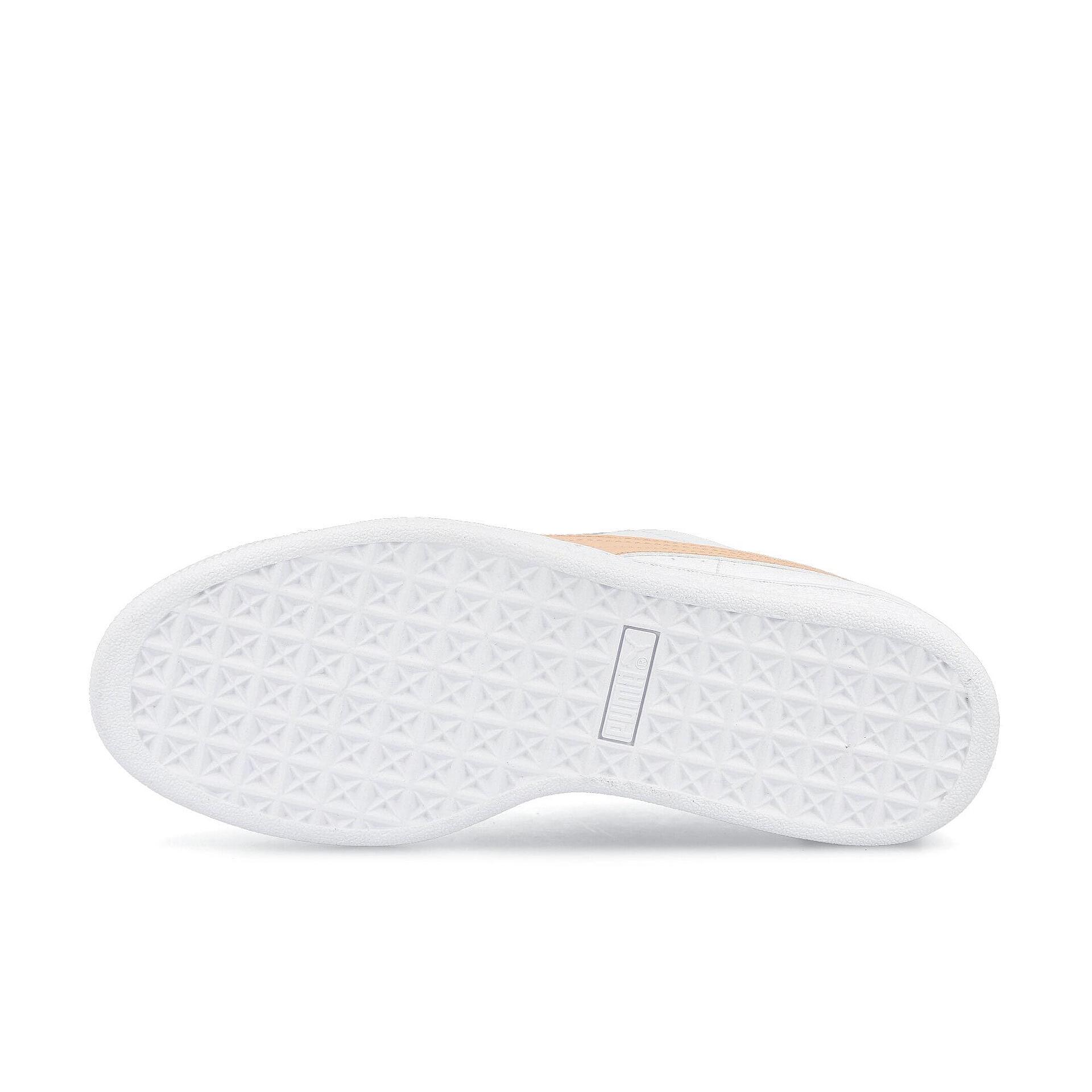 Дамски кецове Puma Basket Classic XXI