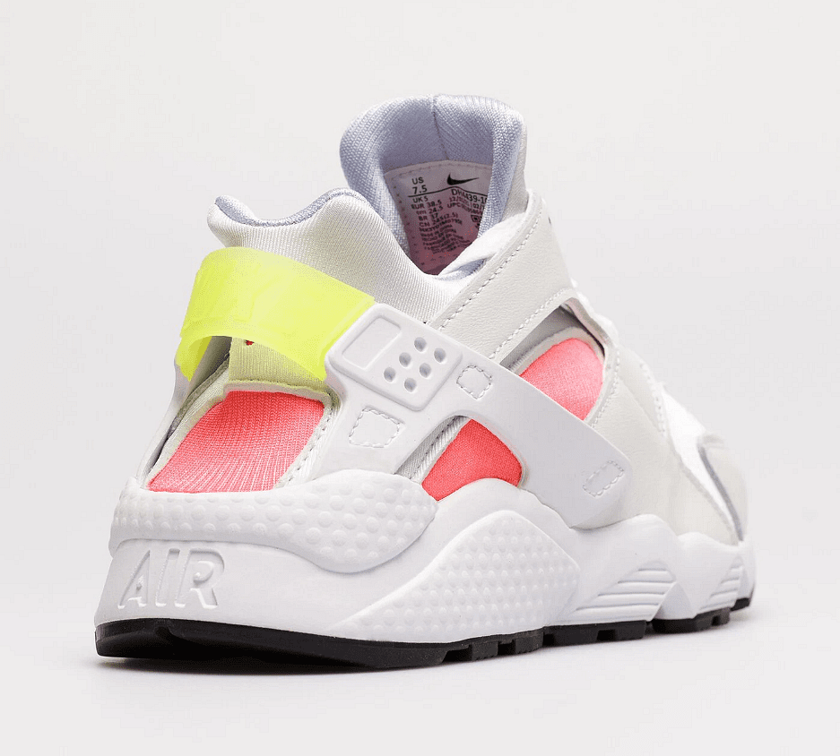 Дамски маратонки Nike AIR Huarache