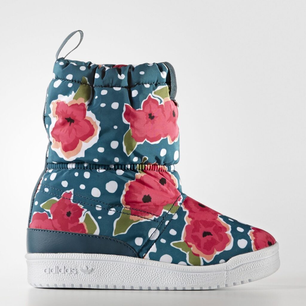 Детско - юношески ботуши Adidas Slip On Boot C