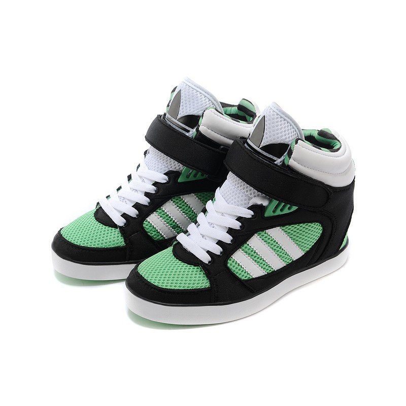 Дамски кецове с платформа Adidas Amberlight UP W