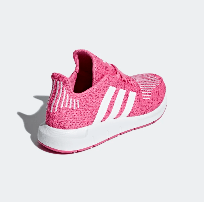 Юношески маратонки Adidas Swift Run J
