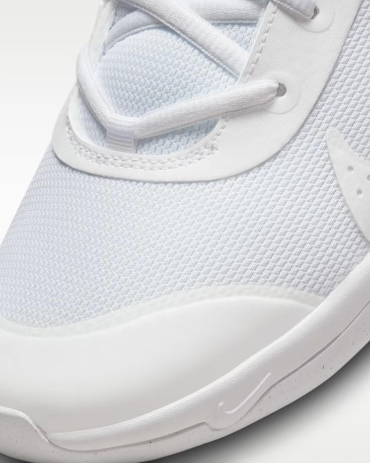 Юношески маратонки Nike Omni Multi-Court (GS)
